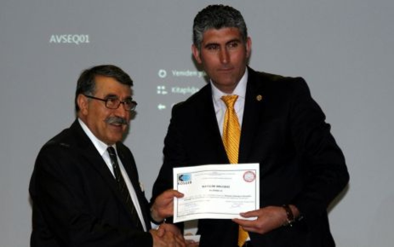 Genç girişimciler sertifikalarını aldı