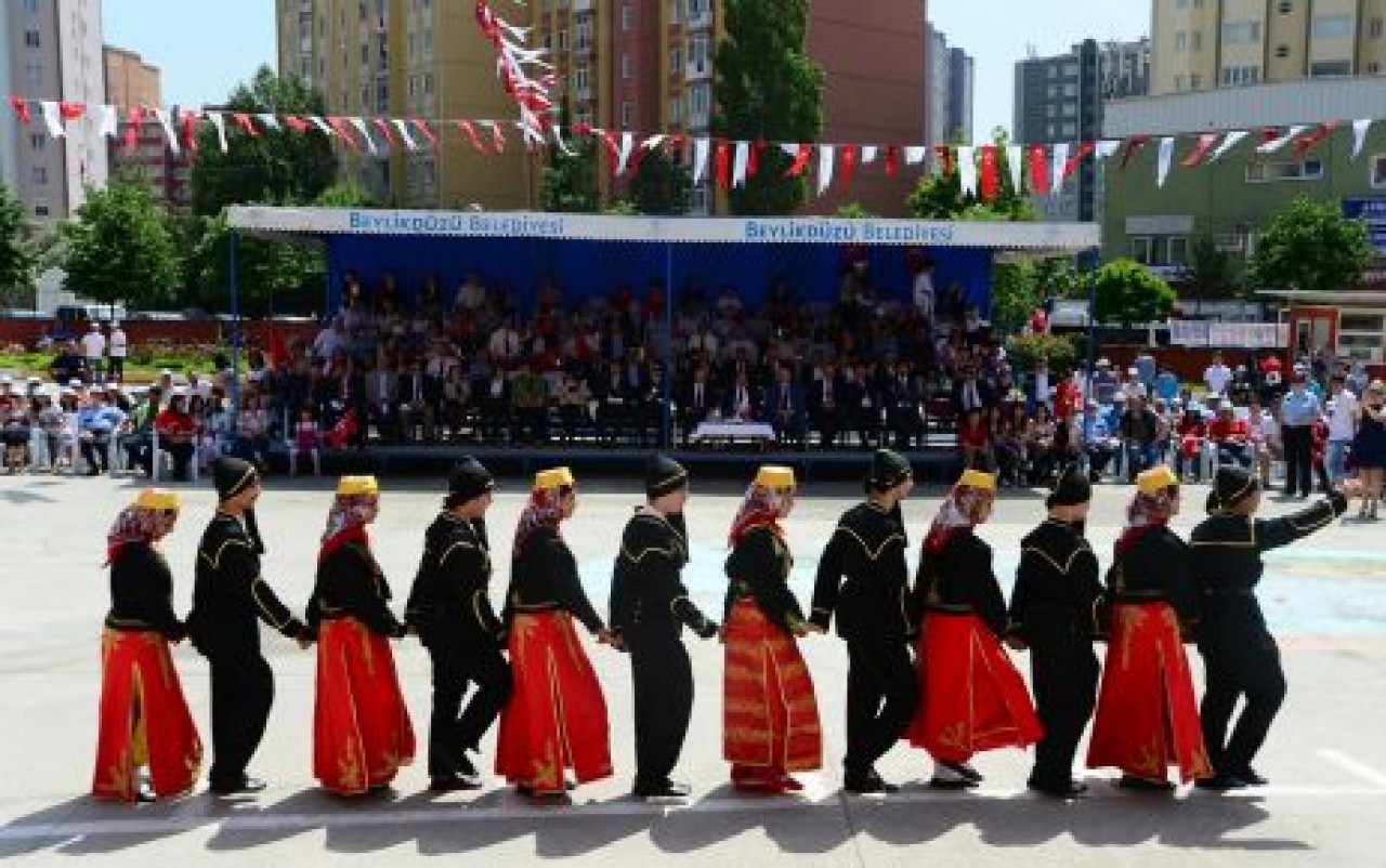 19 Mayıs, Beylikdüzü’nde coşkuyla kutlandı