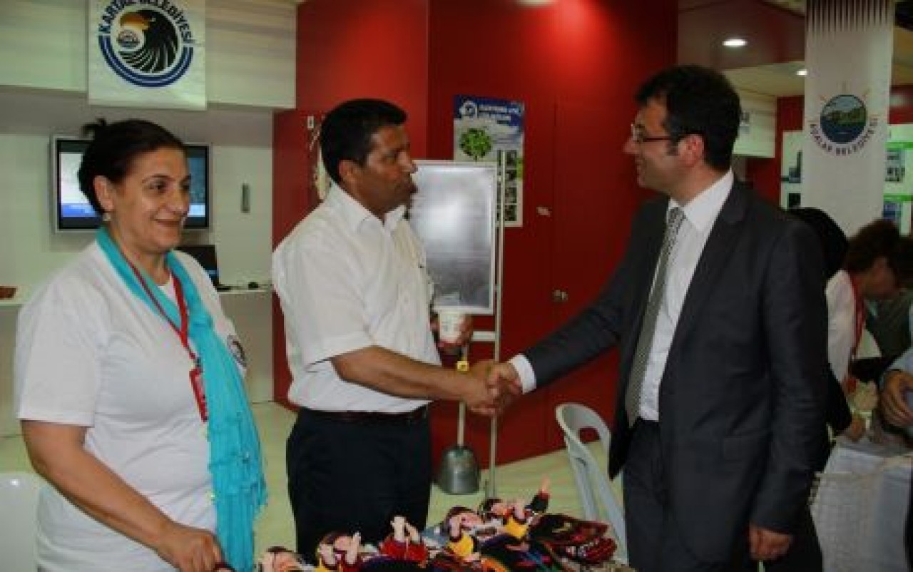 CHP Beylikdüzü Belediyeler Fuarını Gezdi