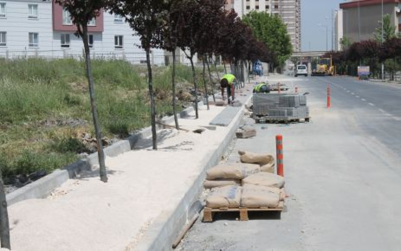 Mahalle yollarına kapsamlı bakım