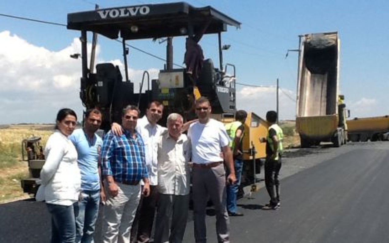 Kadıköy-Gazitepe yolu asfaltlandı