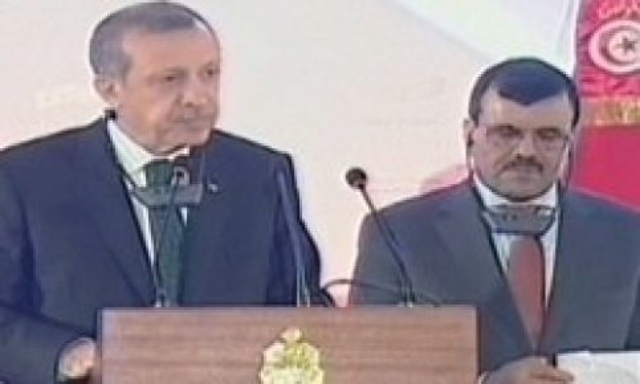 Başbakan Tunus'tan seslendi...