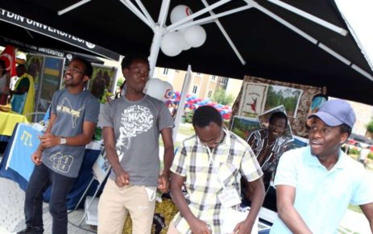 33 YILDA BİNLERCE ÖĞRENCİ