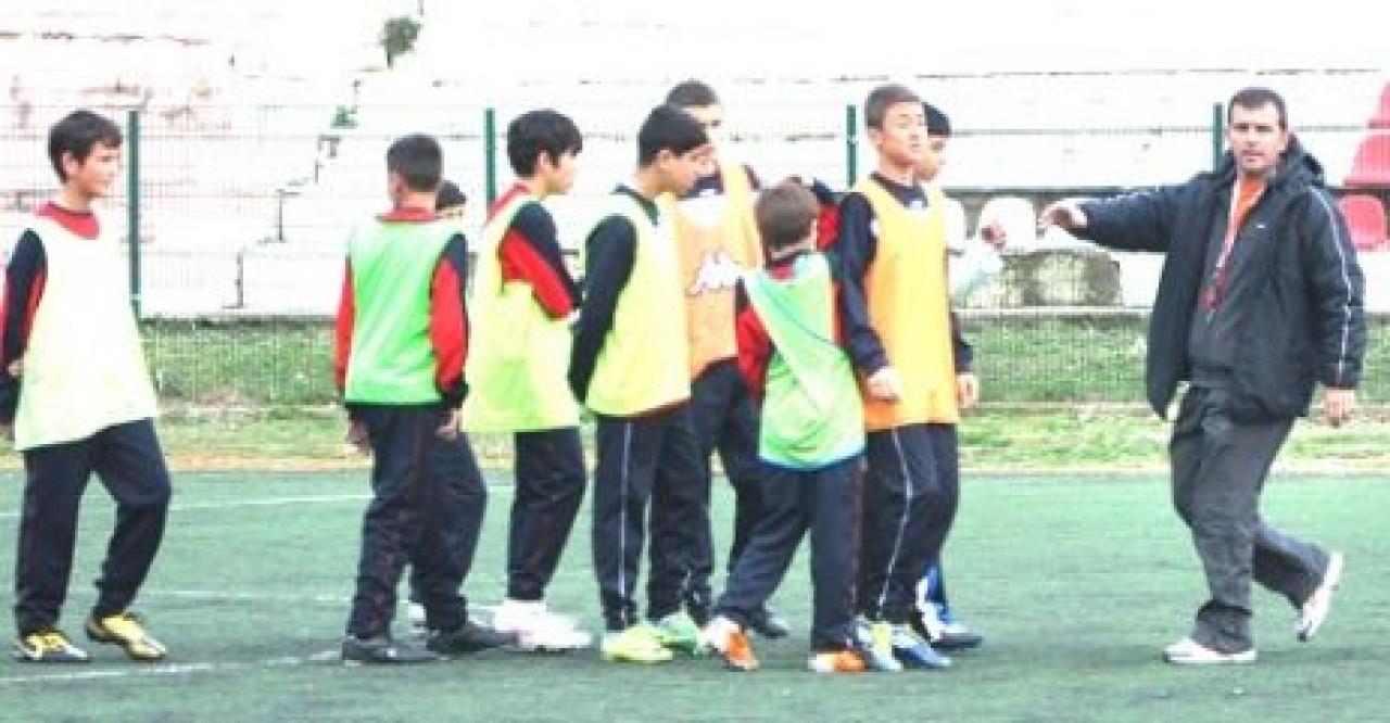 SİLİVRİ EVLATLARINI BIRAKMADI