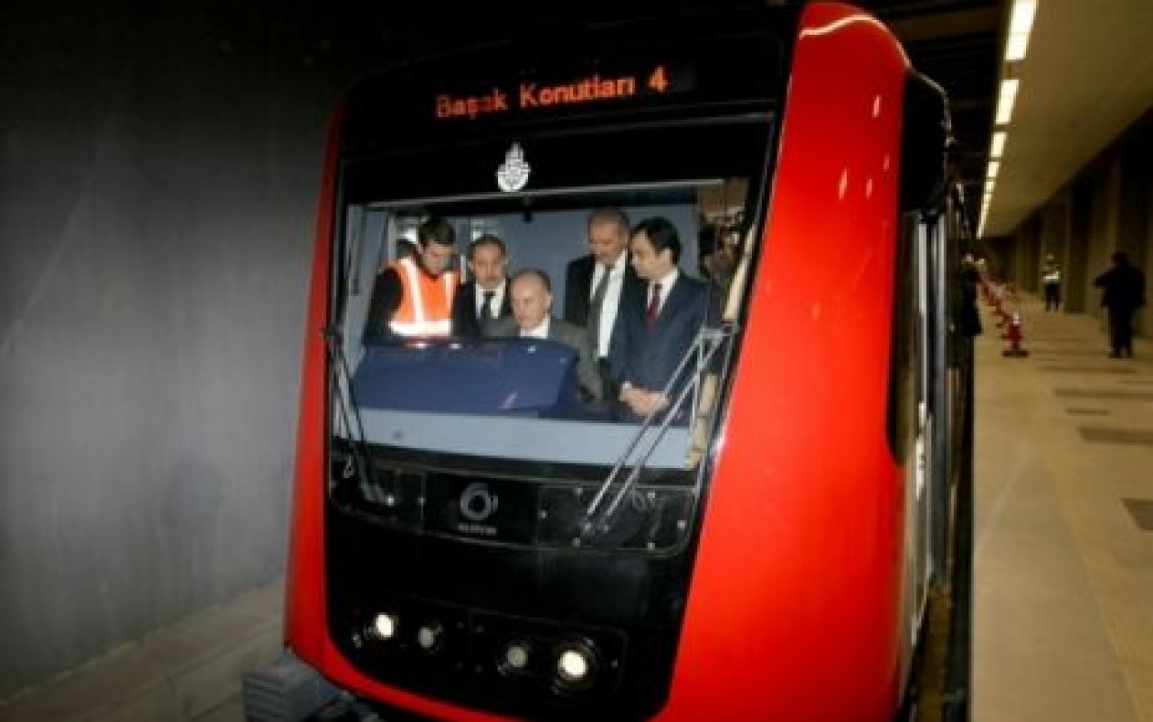 Başakşehir Metrosu Yolcu Taşımaya Başlıyor