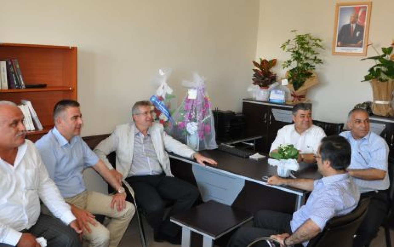 Emekli öğretmenler bir çatı altında