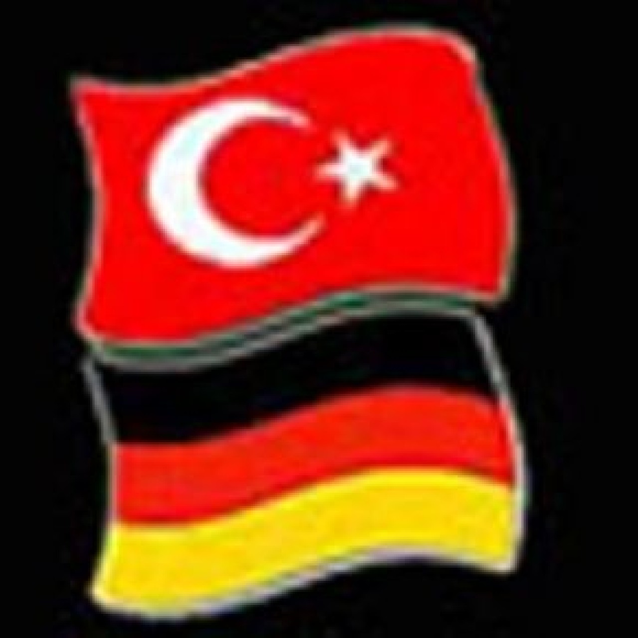 Almanya'yla gerilim sürüyor