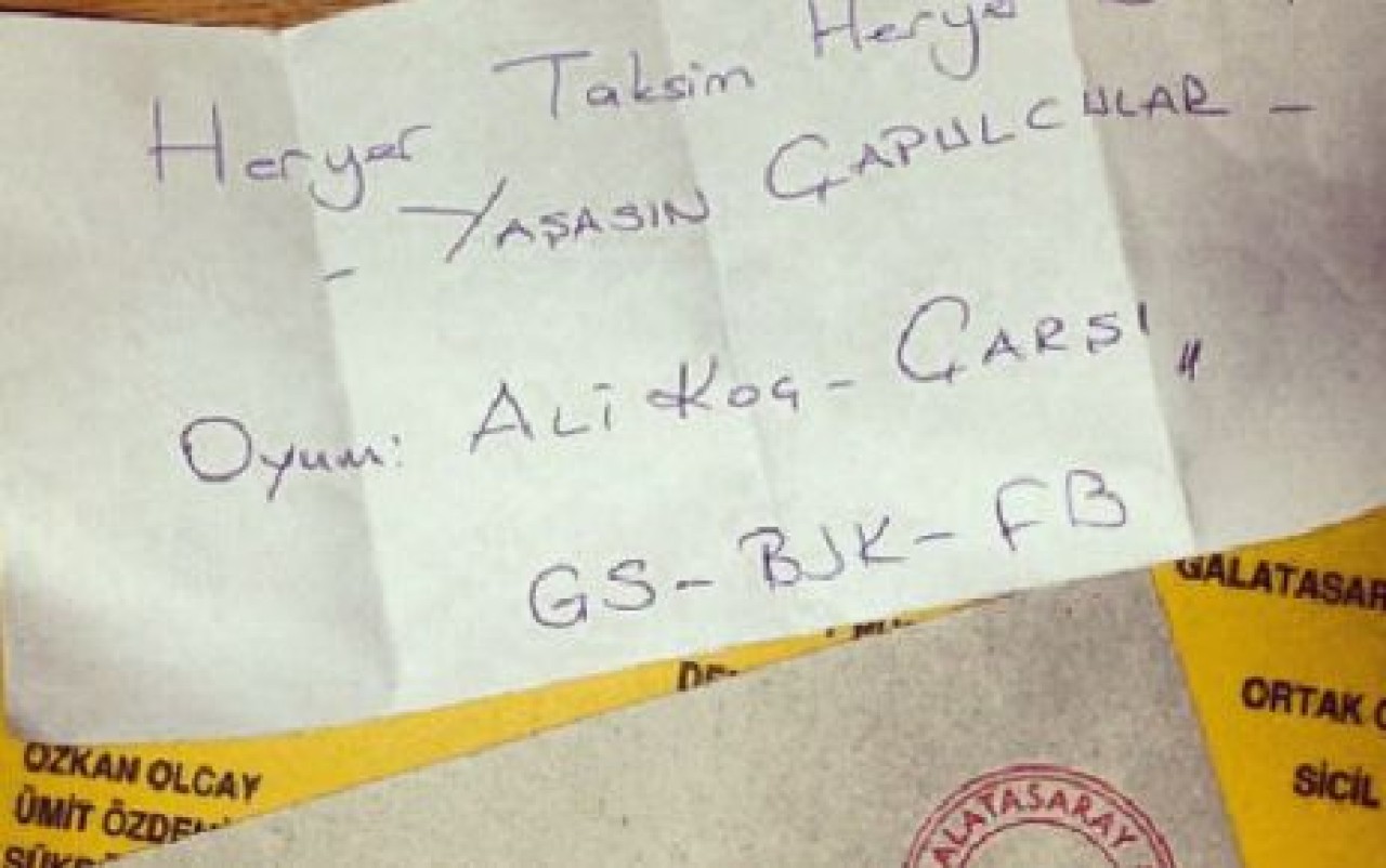 Galatasaray kongresinde Ali Koç ve Çarşı'ya oy