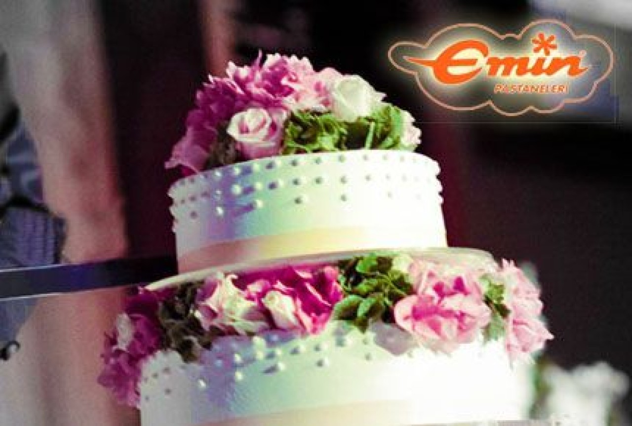 Seyithan İzsiz, gıda sektörüne de el attı