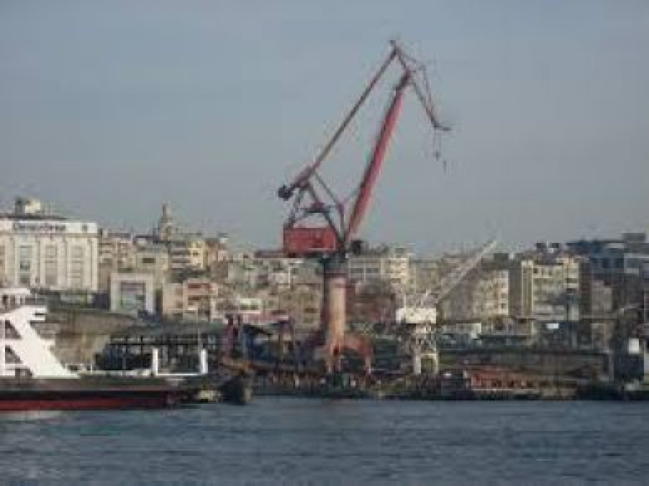 Haliç’te gizli kapaklı ihale