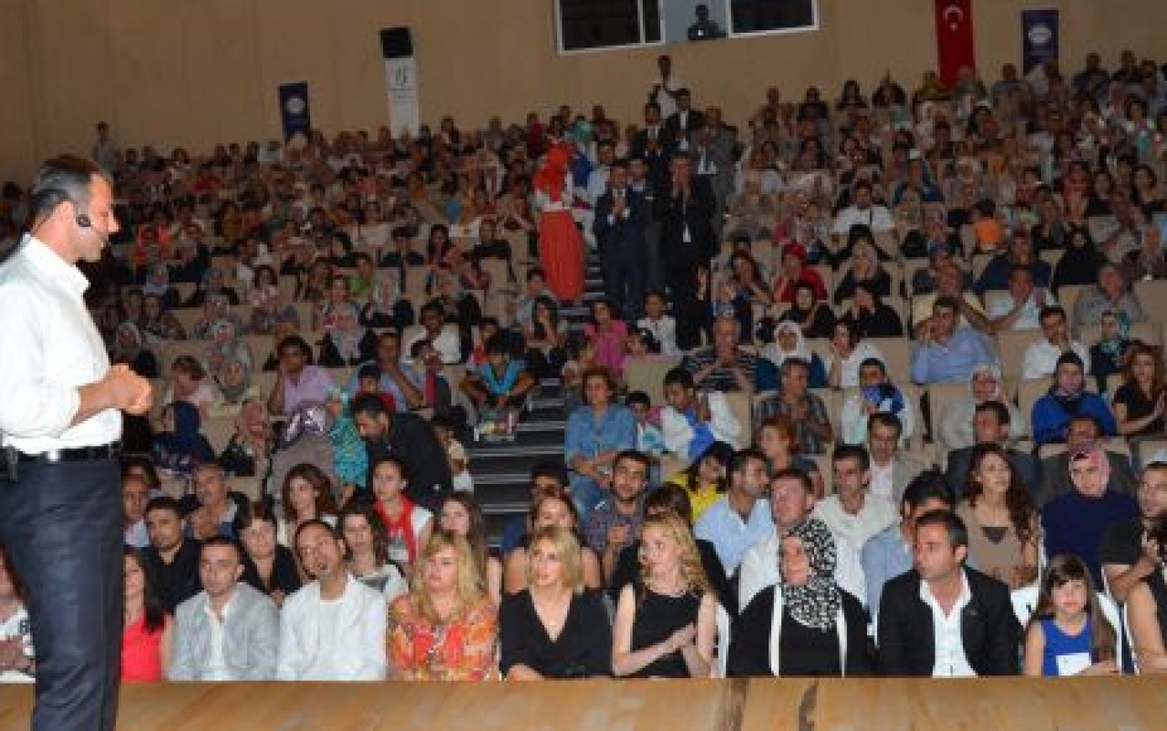 ‘bir başarı öyküsü’:  Seyithan İzsiz