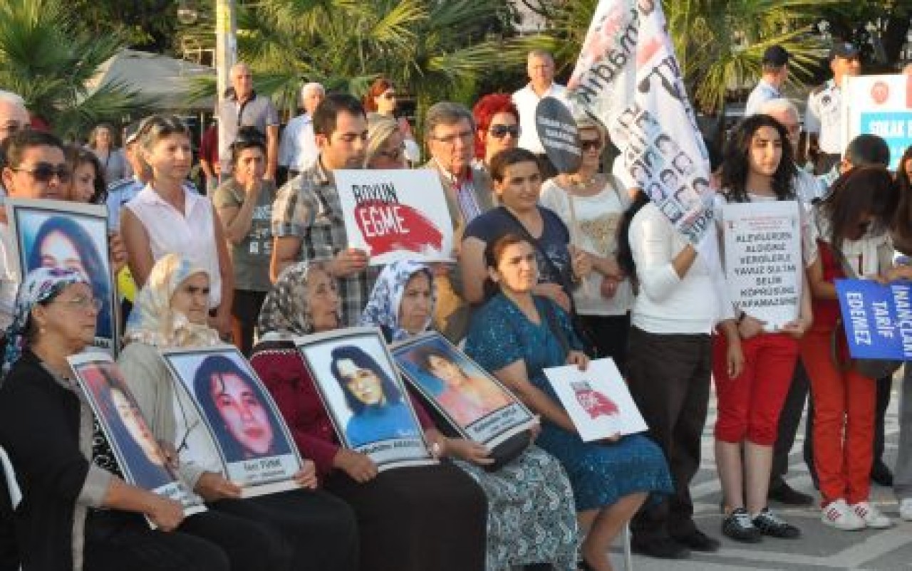 Madımak yangını unutulmayacak!