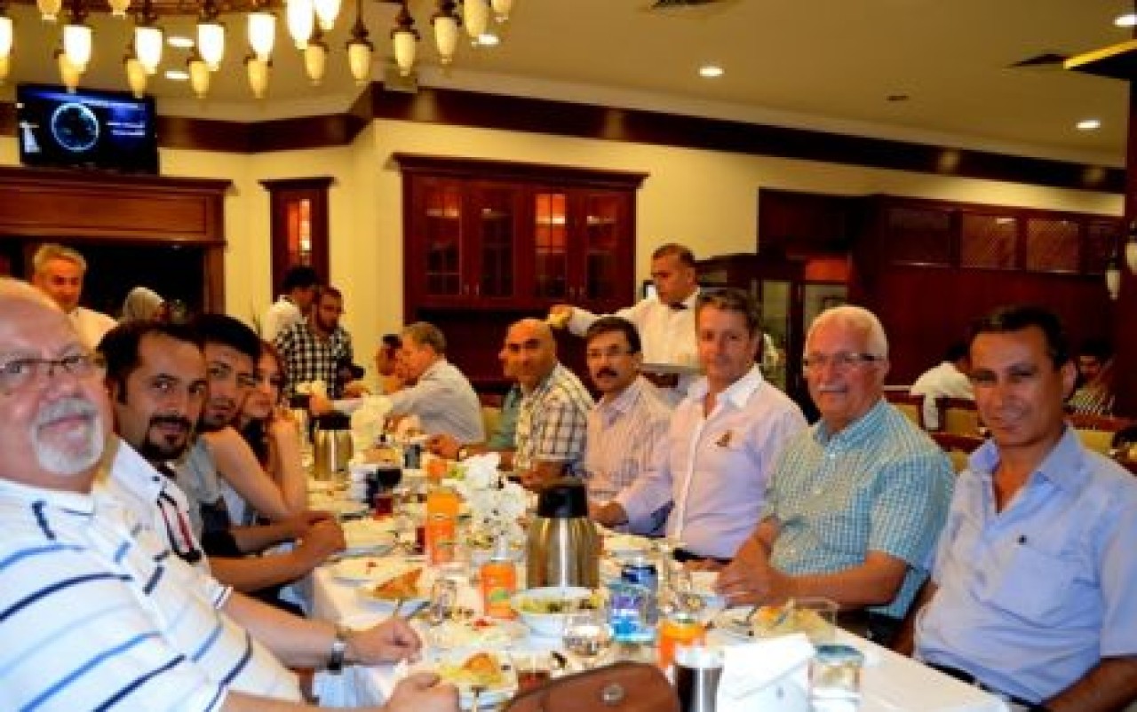 Oymak’tan Geleneksel iftar yemeği