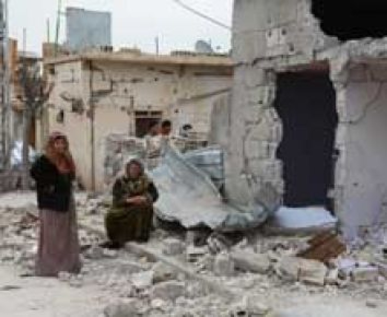 Dünyanın gözü önünde katliam!