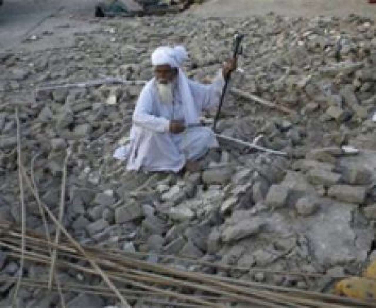 Pakistan'da bilanço ağır