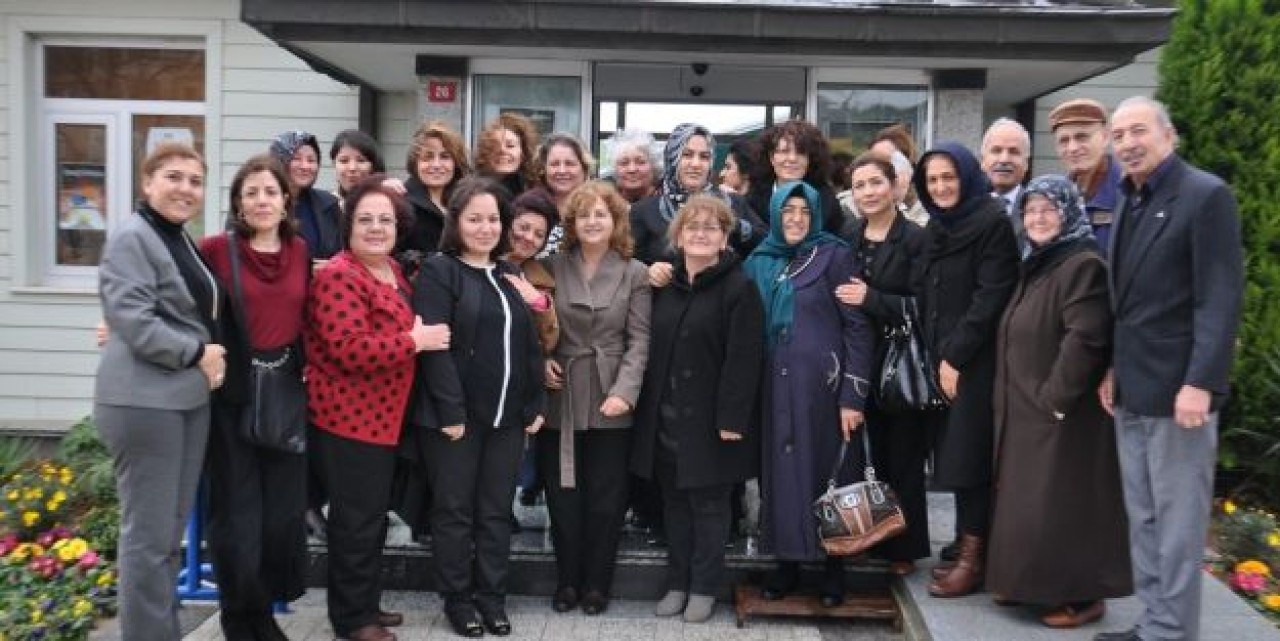 Sanat merkezinde çay günü