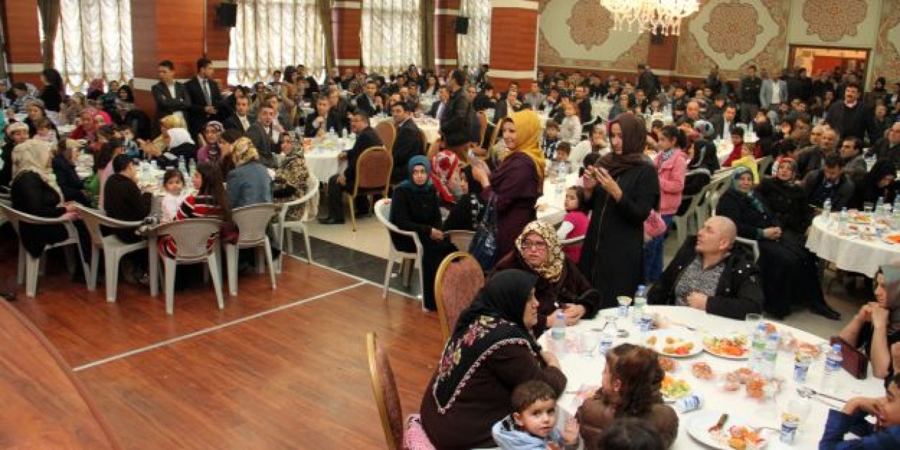 ÖRNEK MAHALLESİ KADIOĞLU İLE BULUŞTU