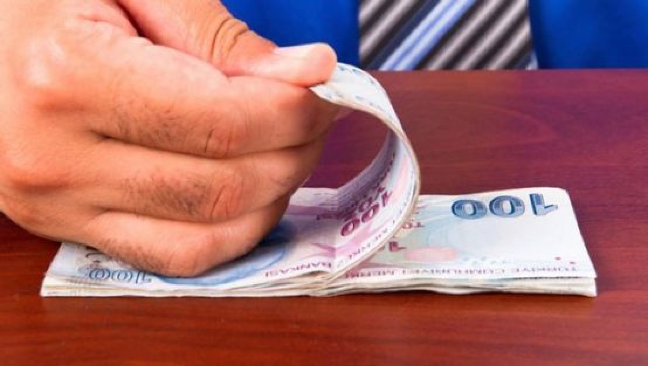 'Vergi borcunuz var, ödeyin'