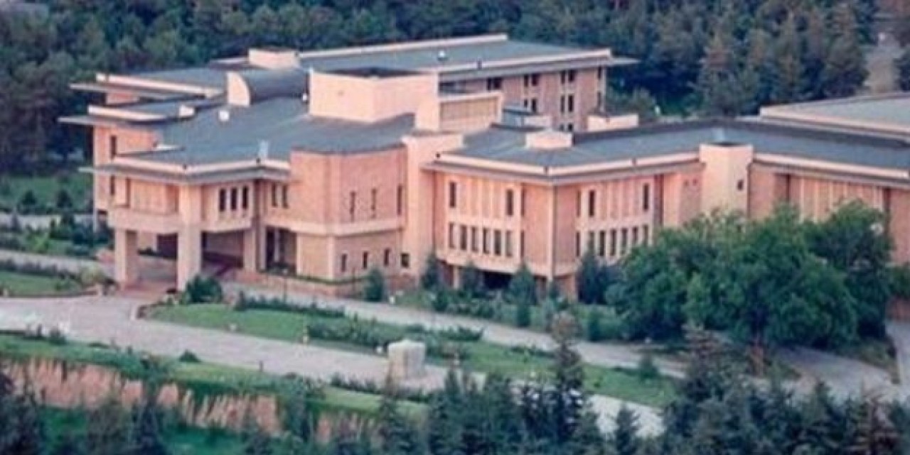 Son iki seçim ışığında: Köşk'e kim çıkar?