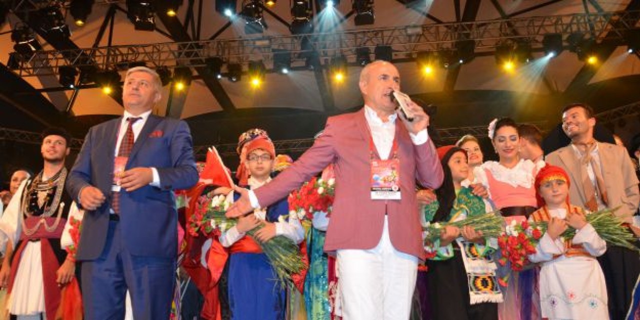 Festival emekçilerine teşekkür