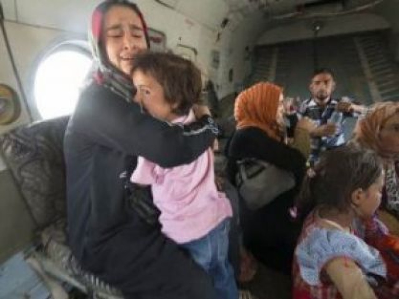 IRAK ORDUSU AMERLİ'YE GİRDİ !