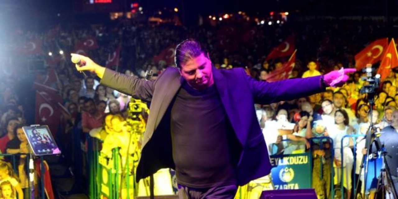 30 AĞUSTOS KUBAT İLE BİR BAŞKA YAŞANDI