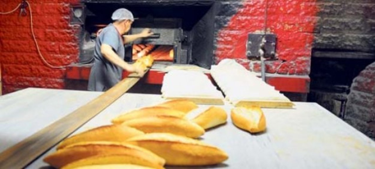 1 liranın altında ekmek satan fırınlar yandı