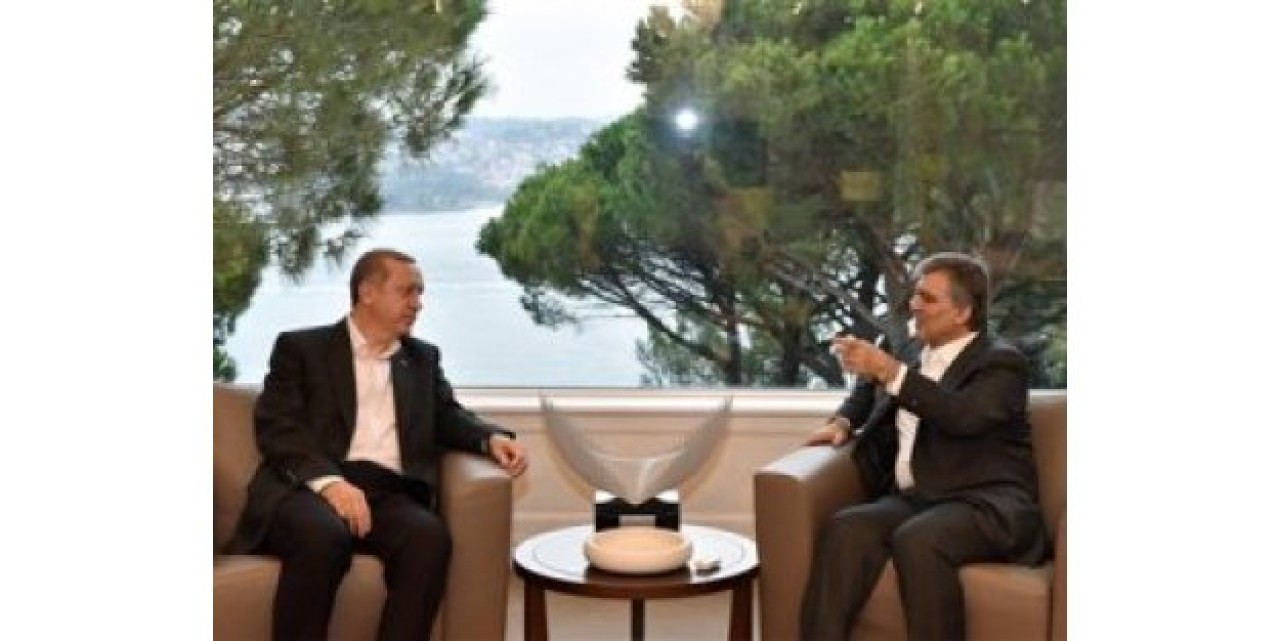 Erdoğan'dan Gül'e Bayram Ziyareti