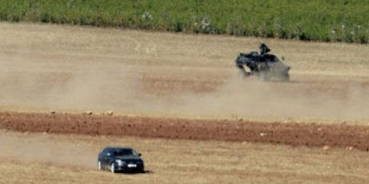 Türk sınırını 4 araçla deldiler!