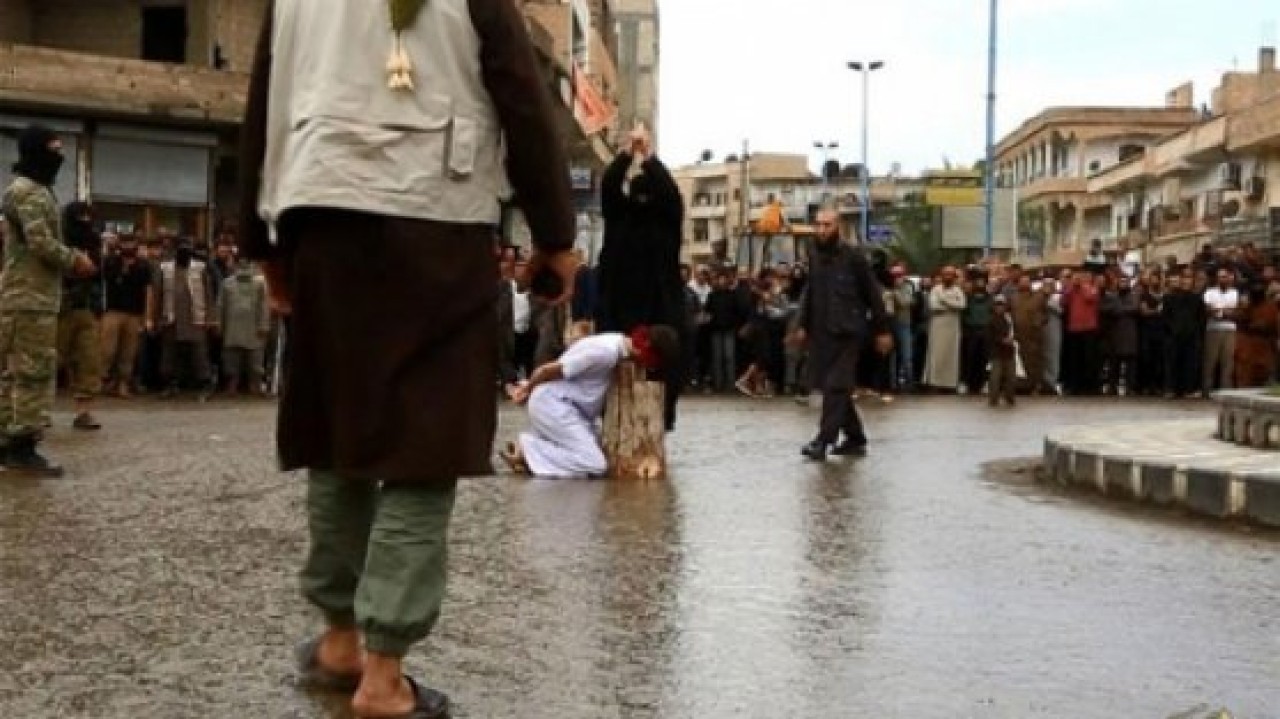 IŞİD Bu Sefer Çocukları İnfaz Etti