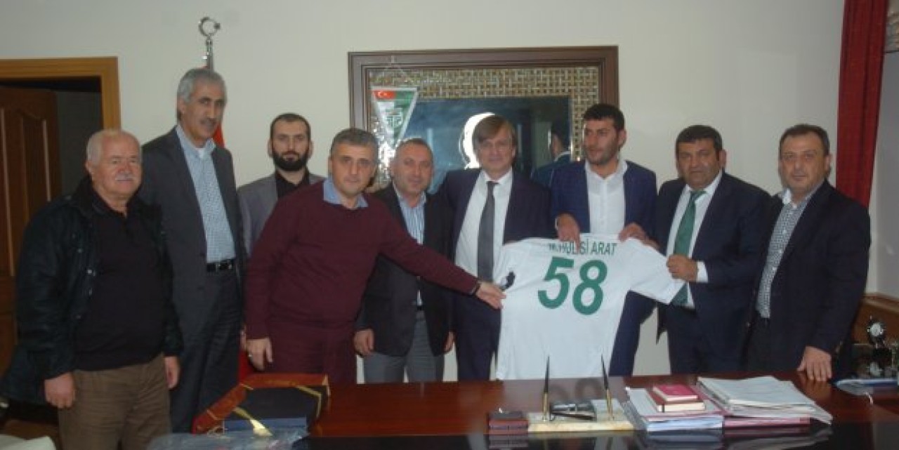 Kaymakam Arat’a hoş geldin ziyareti