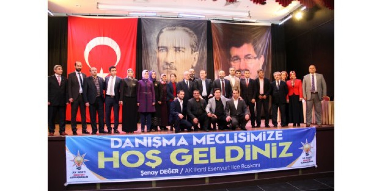 AK ESENYURT YENİ YÖNETİMİ VE GÖREVLERİ TANITILDI