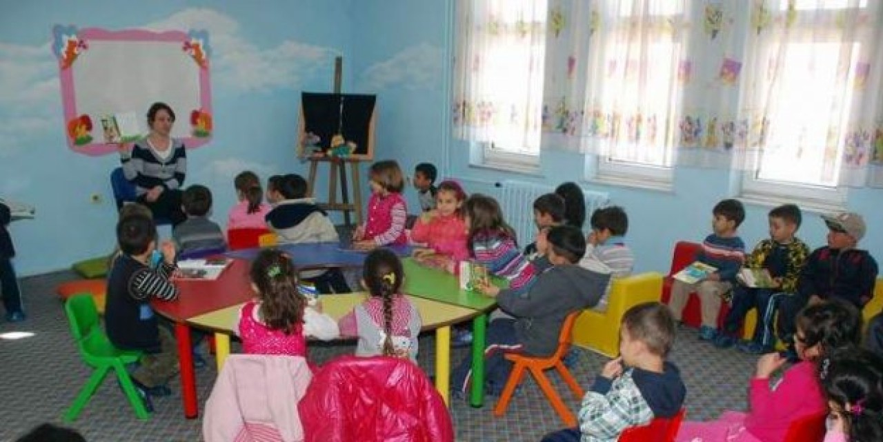 Anasınıfına din dersi geldi!