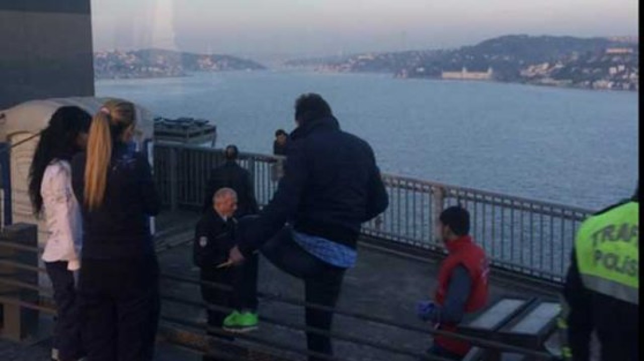 Boğaziçi Köprüsü'nde intihar girişimi