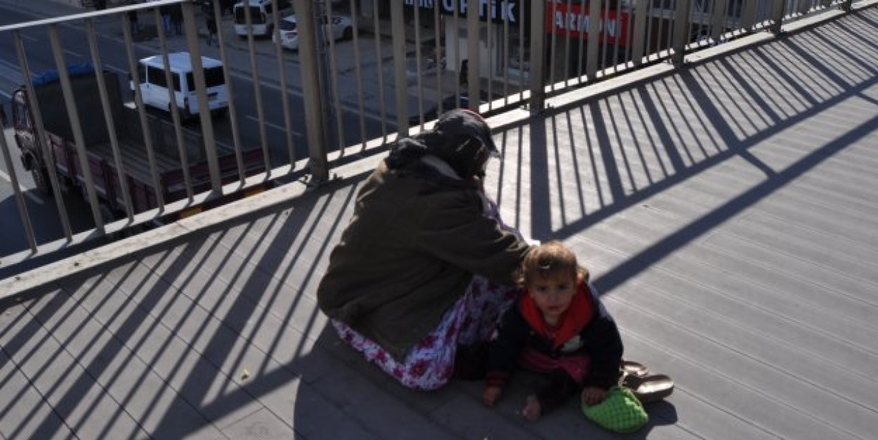 Aile boyu dileniyorlar