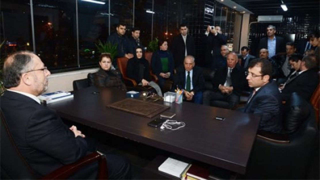İmamoğlu'ndan AKP ilçe başkanına ziyaret