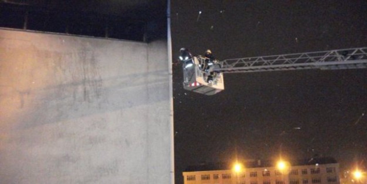 Esenyurt'ta Altın Fabrikasında Yangın