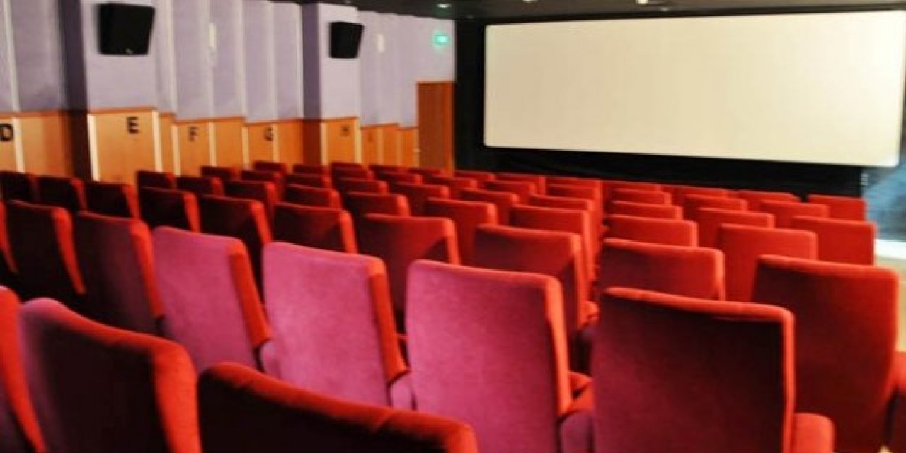 ÇATALCA SİNEMA SALONU HİZMETE GİRDİ