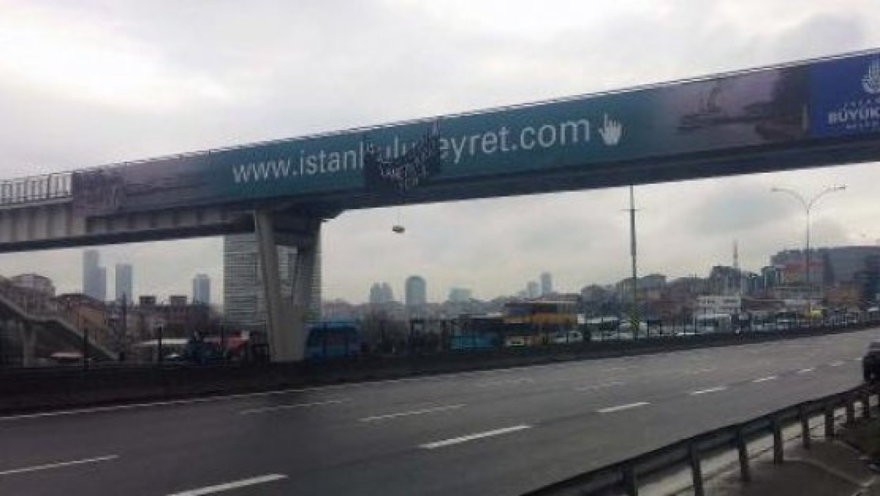 D-100'de bomba paniği