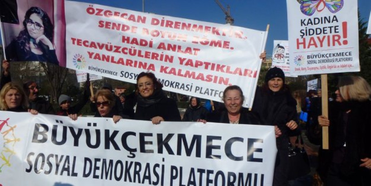 Özgecan için toplandılar