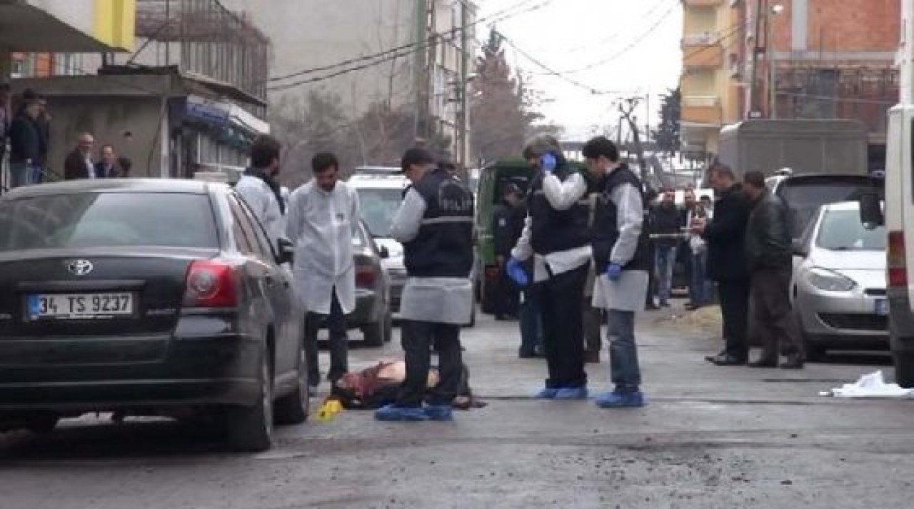 Esenyurt'ta Silahlı Kavga: 3 Kardeş Öldü