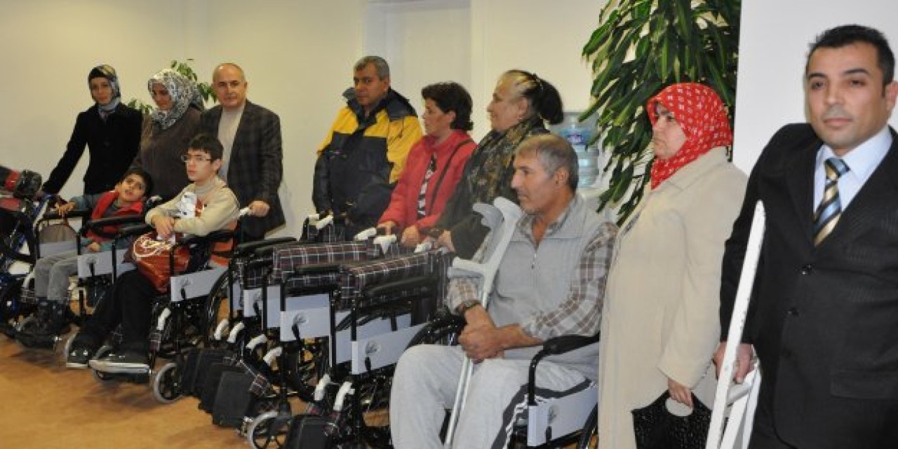 Her derde deva oldular