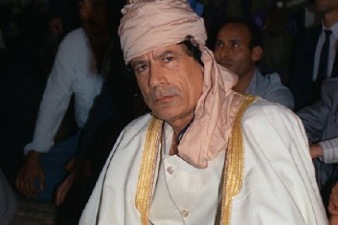 Promosyon: 3 kişi getir silahı al, otomobili kap