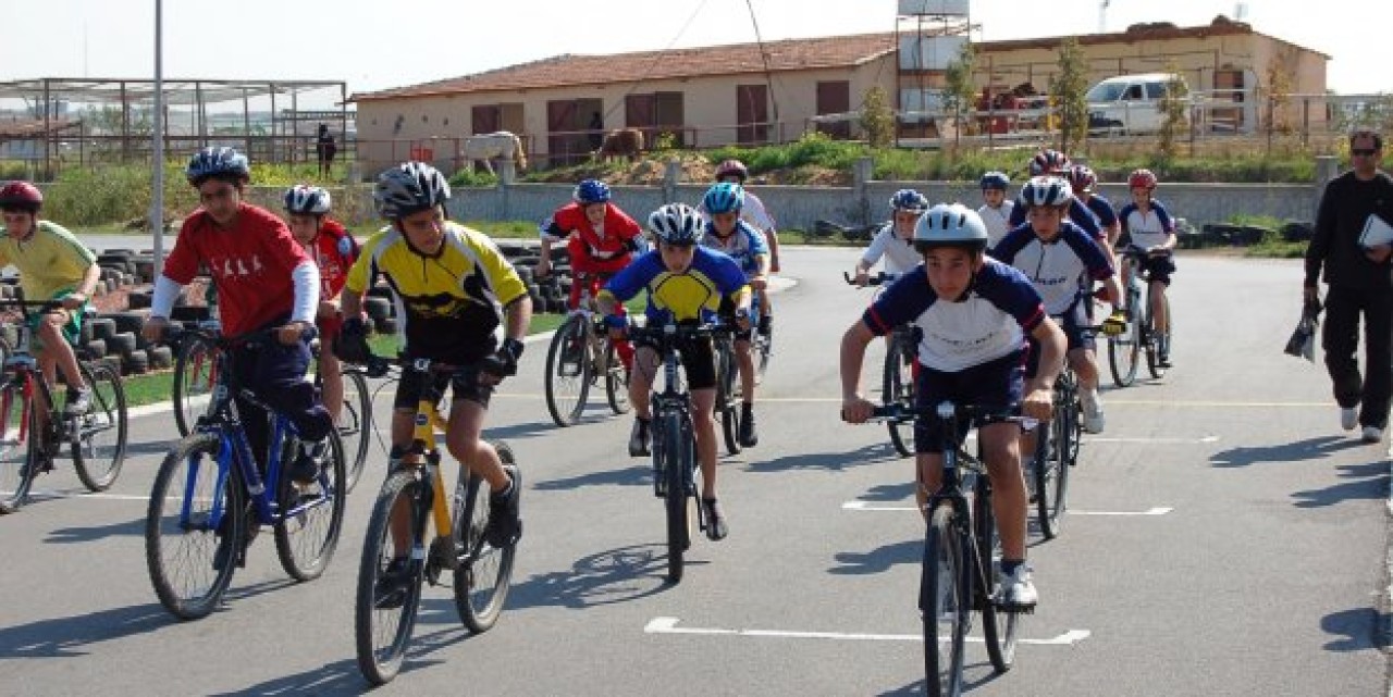 Yıldızlar Bisiklet Yarışması bu haftasonu Büyükçekmecede!