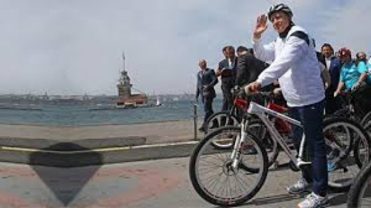 Erdoğan Bisiklete Bindi, Hafta Sonu Satışlar Patladı