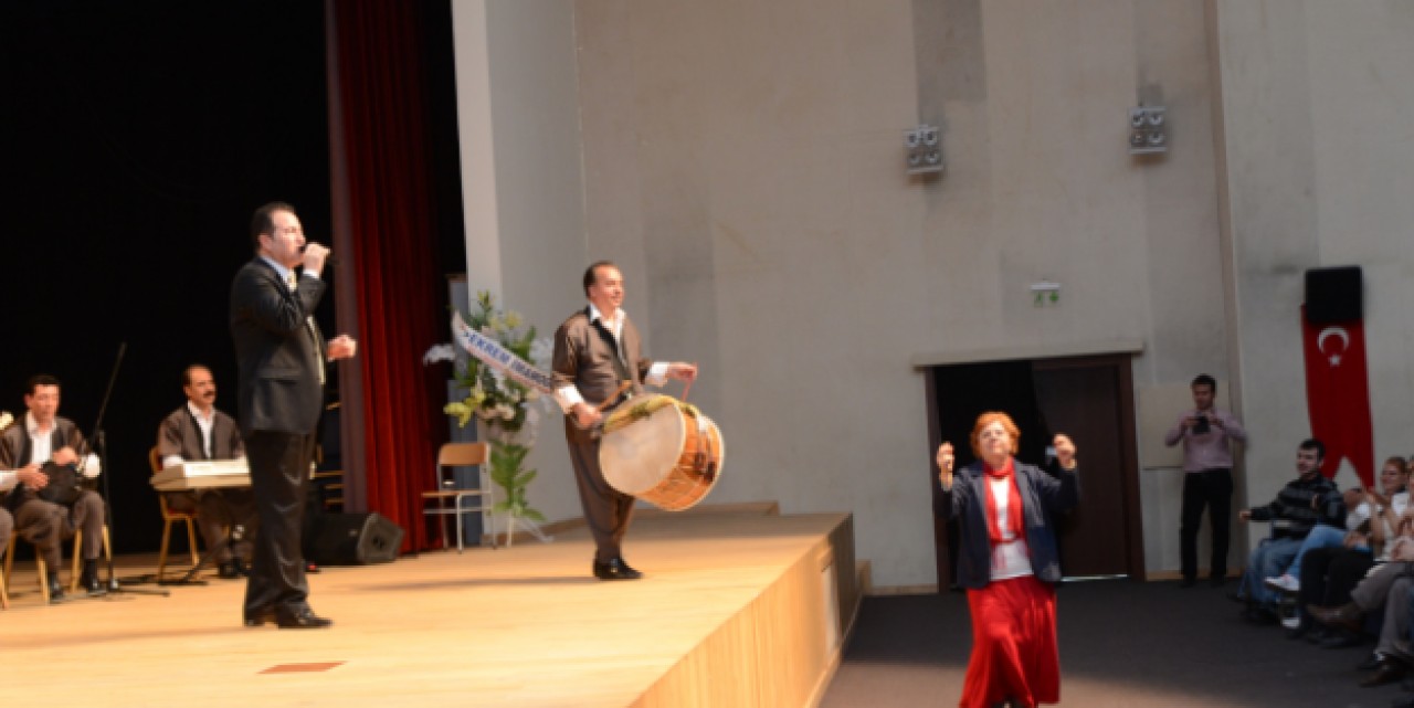 Türküler &quot;SIRA&quot;LANDI