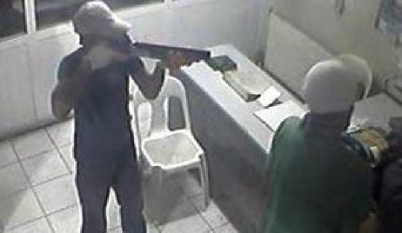 Silivride benzin istasyonunda soygun!