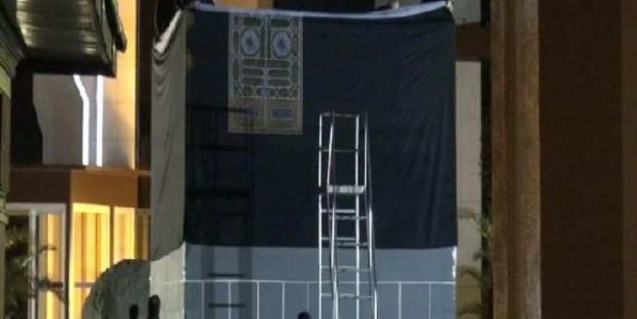 Üsküdardaki Kabe maketi kaldırıldı