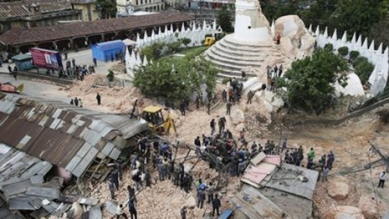 Nepalde ölü sayısı 10 bini bulabilir