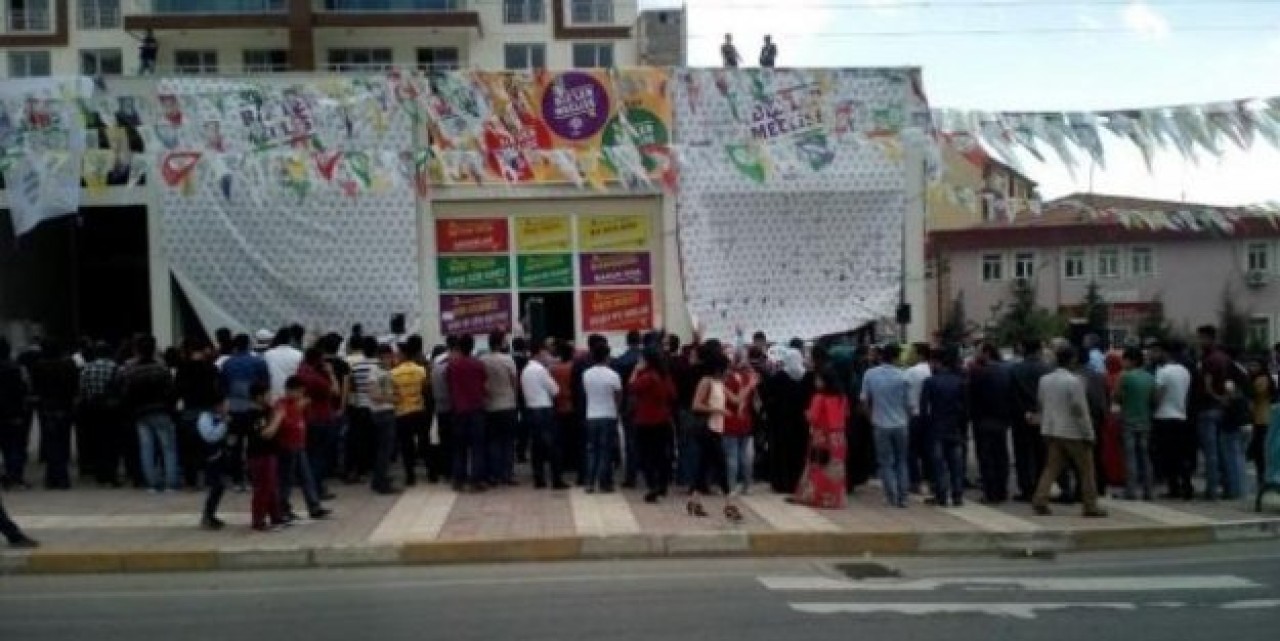 HDPlilerden Erdoğana ilginç protesto